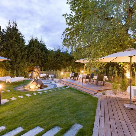 Austria Hotel 4*