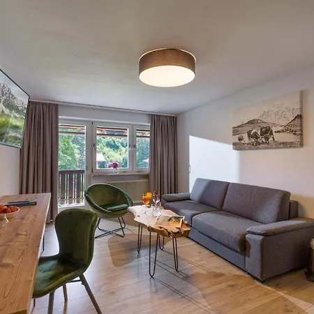 Austria Hotel 4*